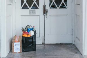 Instacart vs Walmart Grocery Delivery (2026): Which Service Costs Less?