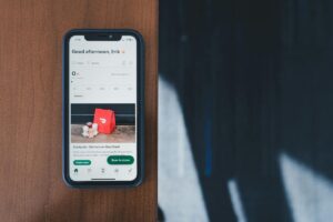 Shopkick vs Fetch Rewards (2026): Two Ways to Earn While You Shop